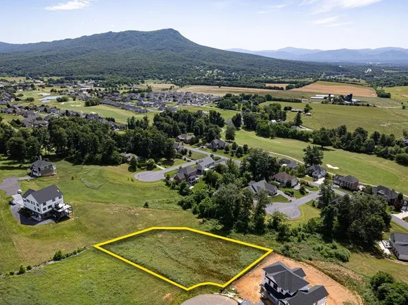 100 Salsbury Ct, Harrisonburg, VA 22801