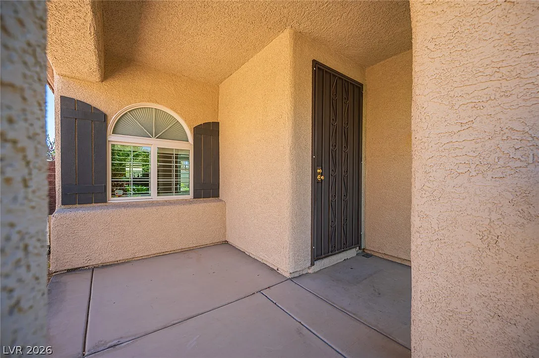 3 bed, 2.0 bath, 1687 sqft, $2,750 — Photo 4