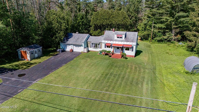 4th image of 1160 Midline Road