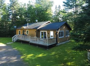 55 Bridge Rd, Errol, NH 03579