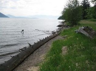 383 Cedar Dr, Sandpoint, ID 83864