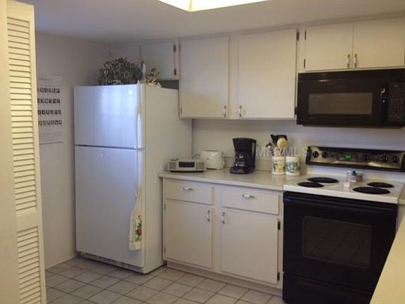 3rd image of 3310 Loveland Blvd Unit 1704