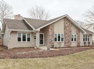 1043 S Ashland Ave, La Grange, IL
