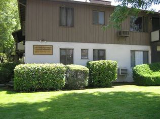 3435 Dwight Way APT 8, Stockton, CA 95204