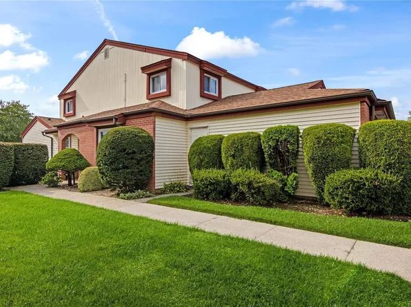 608 Alden Court E #608, Saint James, NY 11780