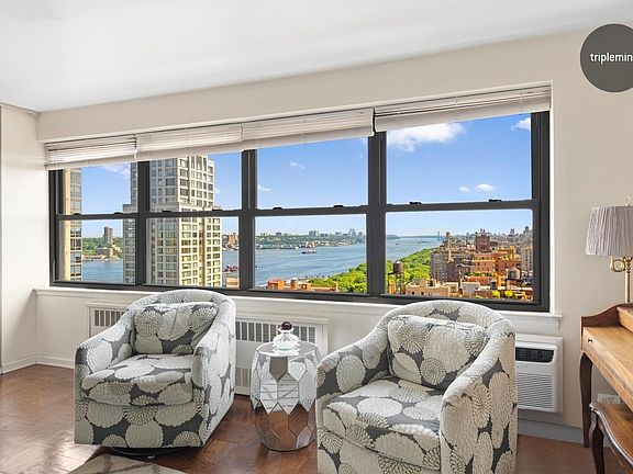 4th image of 205 W End Ave #28FG