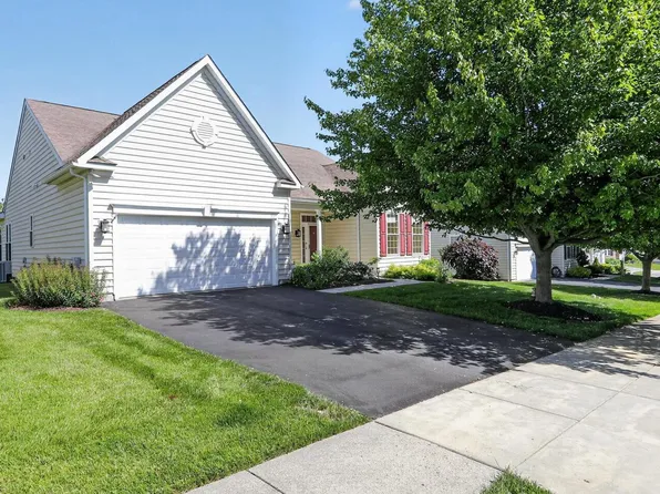 307 Sawgrass Ct, Honey Brook, PA 19344