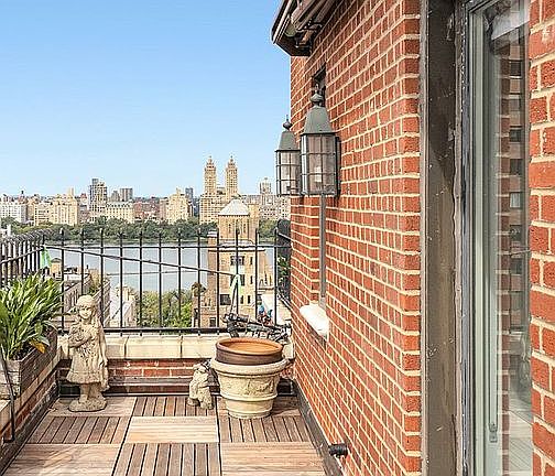 2nd image of 1120 Park Ave #20B