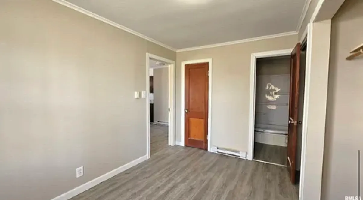1 bed, $650 — Photo 1