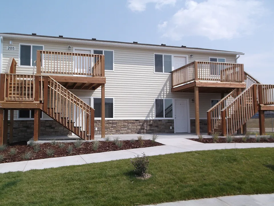 205 Hunters Way