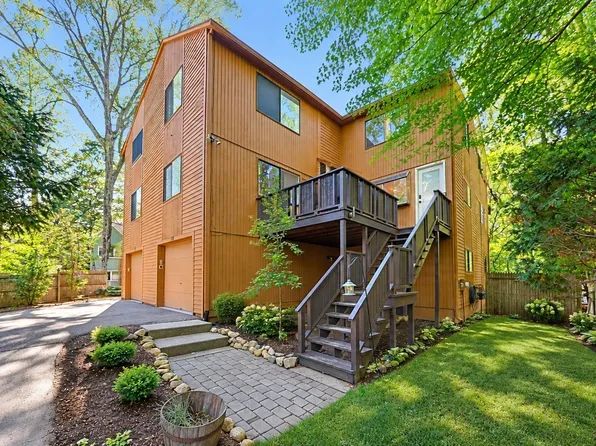 75 Meeting House Path #75, Ashland, MA 01721