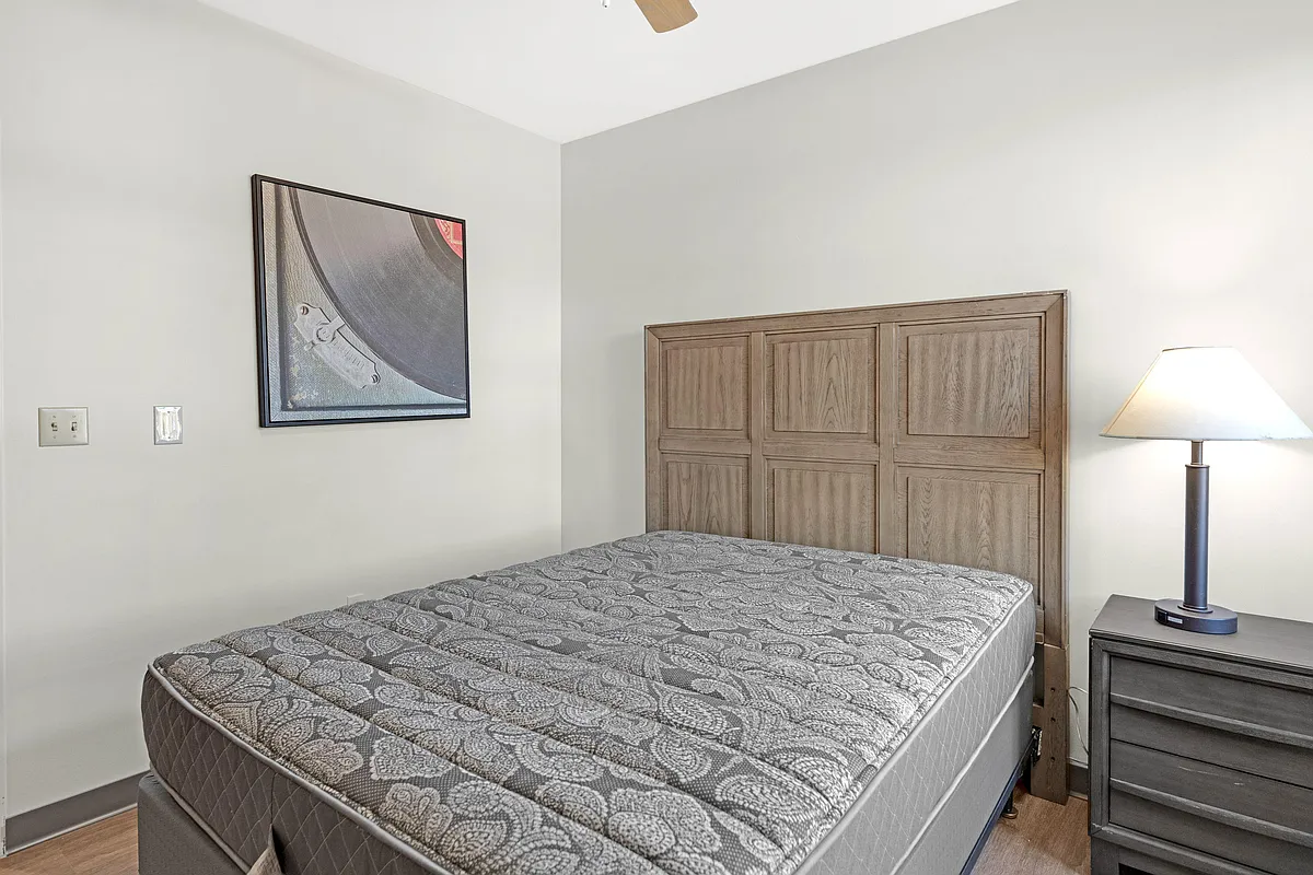 Bedroom Label C - N Barksdale St