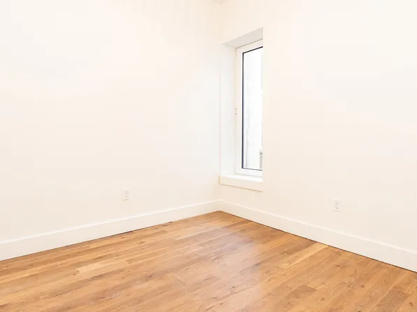 43 Kingston Avenue image 15 of 21