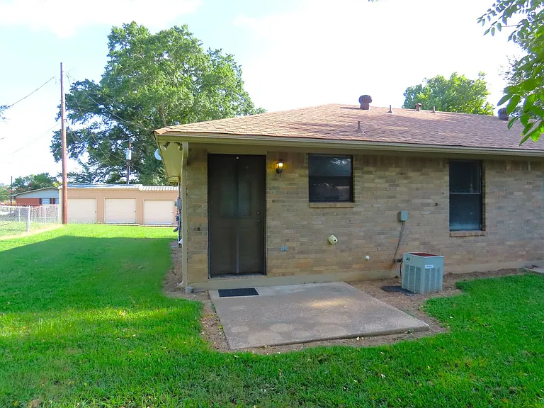 203 Memory Ln #C — Photo 15