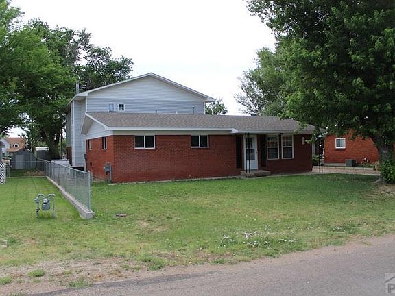 2nd image of 609 Elm Ave