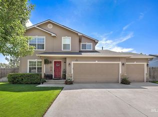 4215 W Niemann Dr, Meridian, ID 83646