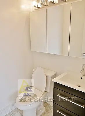 Rented by Borders Real Estate | media 22