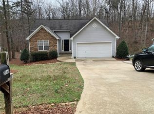 3050 Carlton Rd, Cumming, GA 30041