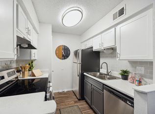 Elevate at Huebner Grove, San Antonio, TX 78230