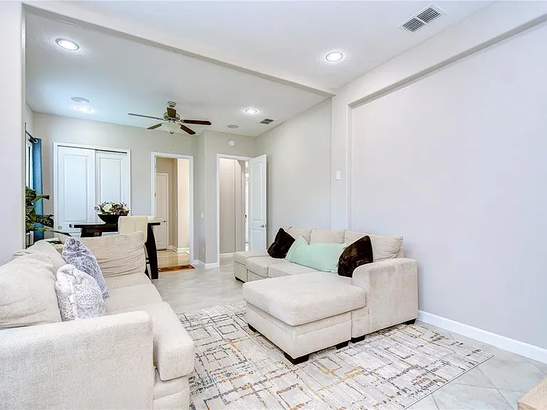 31470 Fairhill Dr — Photo 21