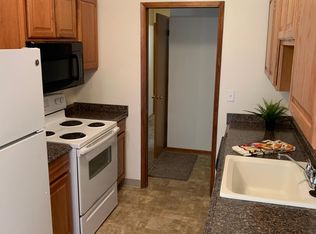 4228 SE 15th Ave #1, Portland, OR 97202