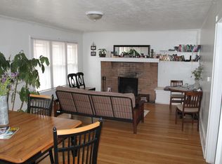 1011 42nd St, Des Moines, IA 50311