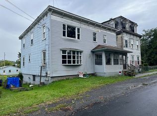57 N Franklin St, Athens, NY 12015