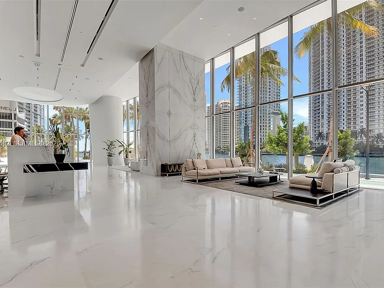 300 Biscayne Boulevard Way #3008W — Photo 47