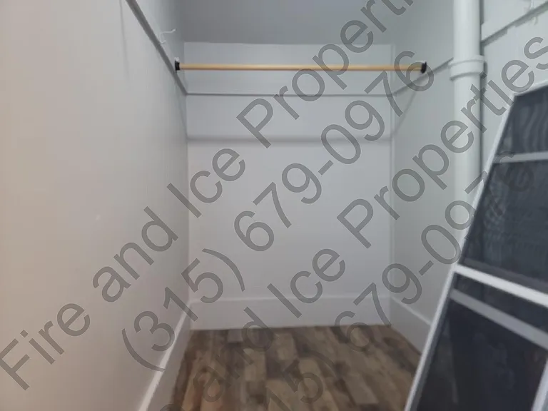 Lawrence St — Photo 36