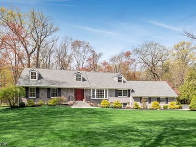 550 Eastgate Rd, Ho Ho Kus, NJ, 07423
