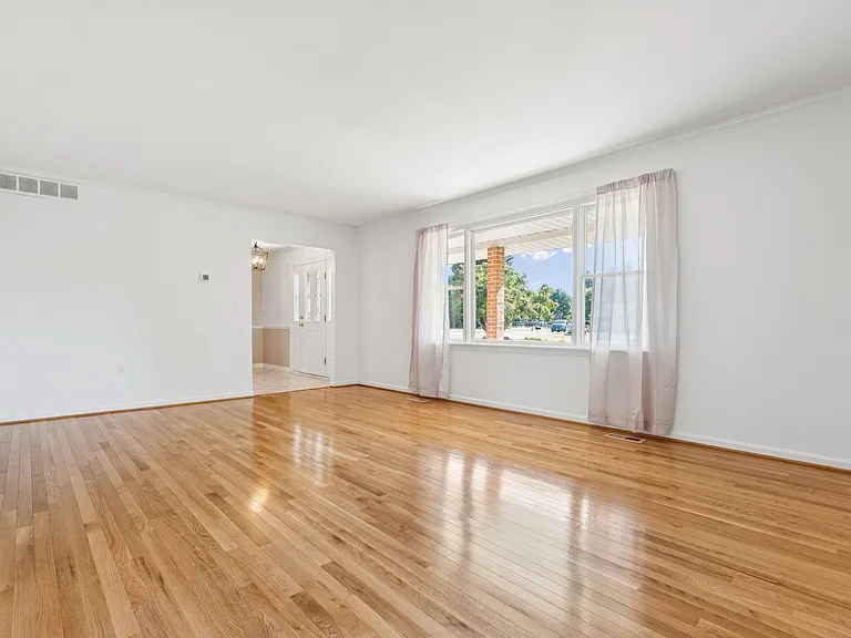 7204 Patton Dr — Photo 12