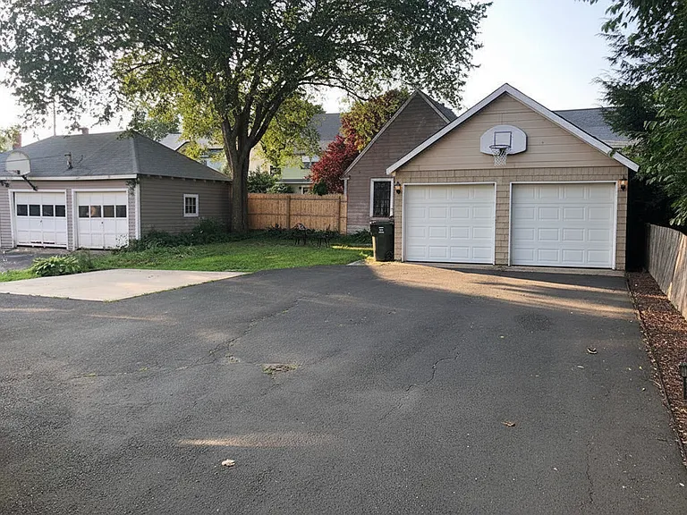 16 Fennbrook Rd — Photo 12