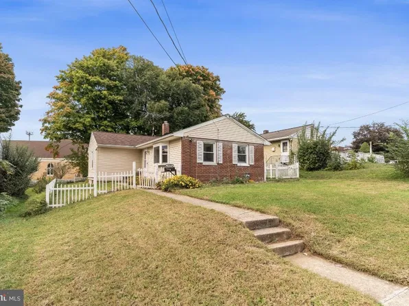 1109 High St, Lancaster, PA 17603