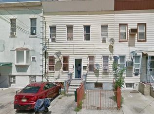 812 10th St, Union City, NJ 07087