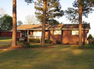 2982 Old Ocilla Rd, Tifton, GA 31794