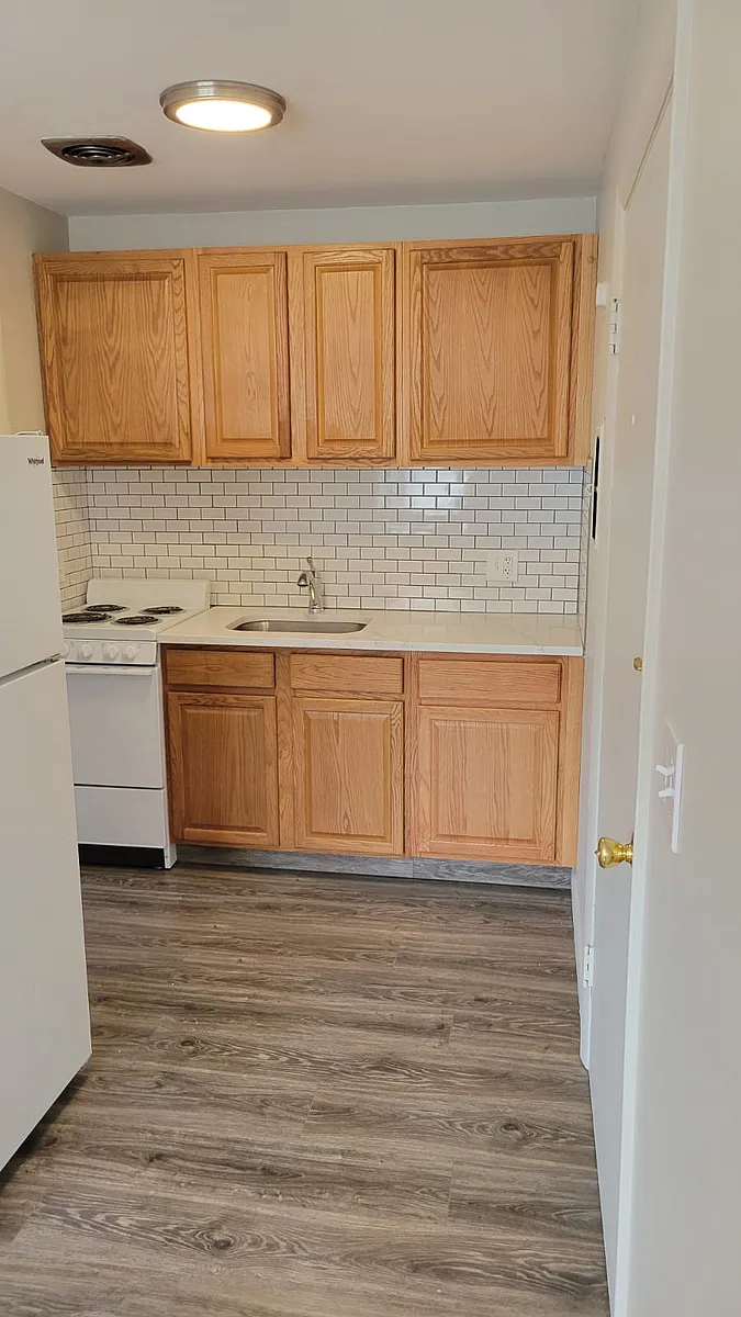 Building Photo - 325 Mansfield St #C2