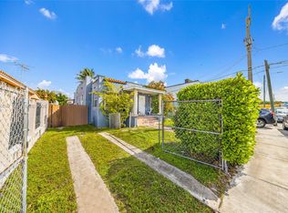 2223 NW 3rd St, Miami, FL 33125