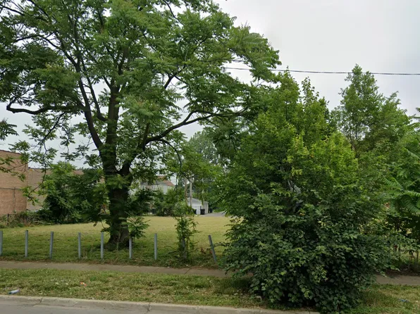 910 W Marquette Rd, Chicago, IL 60621
