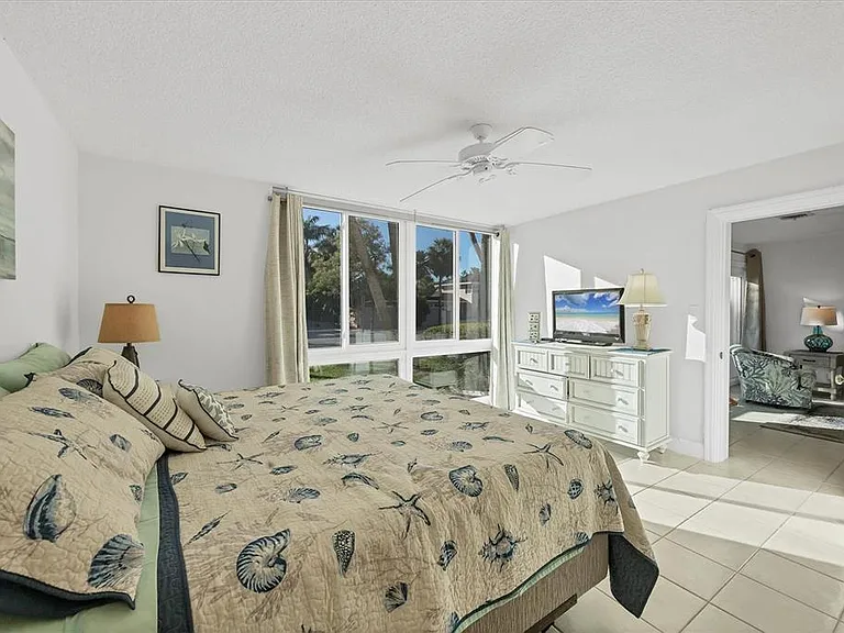 500 S Washington Dr #3A — Photo 13