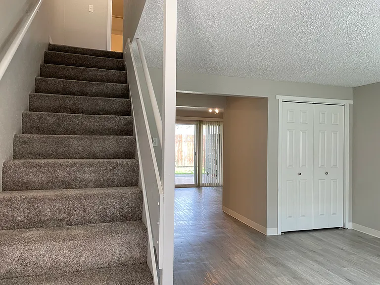 1608 Washington St #3 — Photo 18