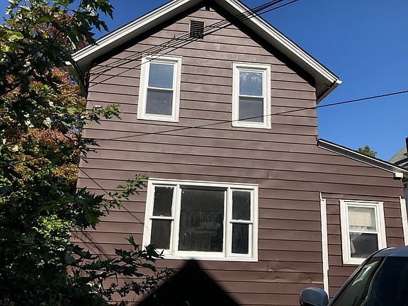 3rd image of 3610 Denison Ave