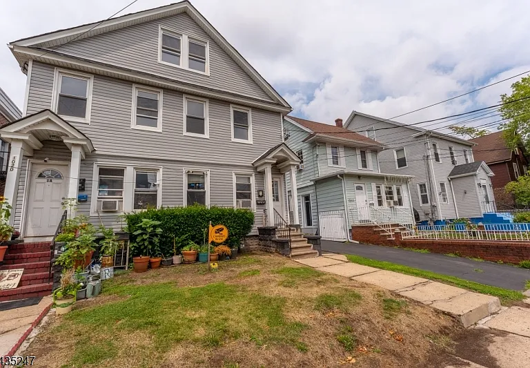 1020 Cross Ave #2F — Photo 3