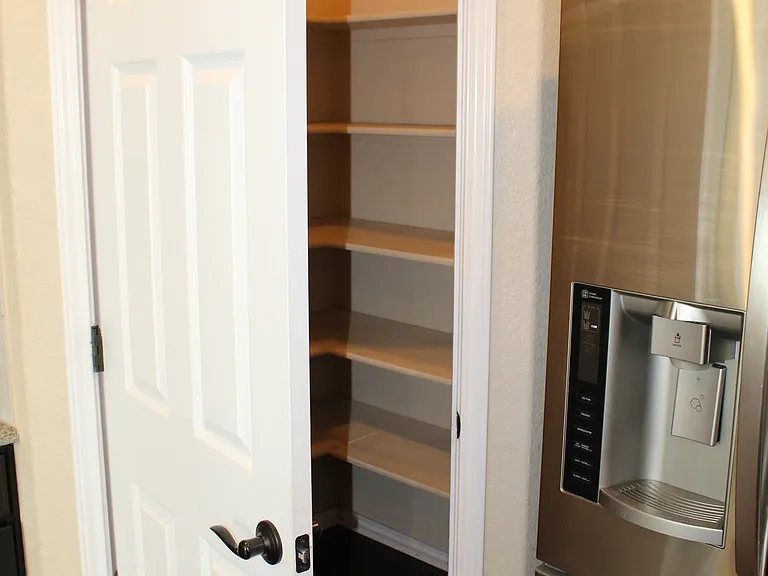 1322 Oriole Ct — Photo 21