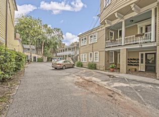 33 Pitt St APT 12, Charleston, SC 29401