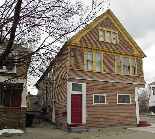 2nd image of 4871 Canton St