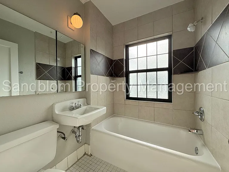 1817 S Baltimore Ave — Photo 10