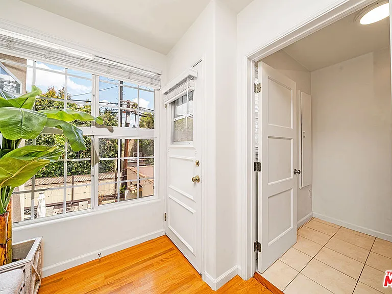 820 Alandele Ave — Photo 14