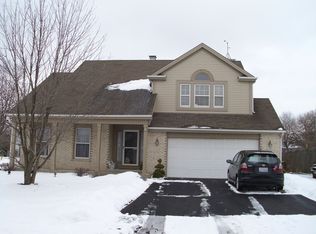 202 Brookwood Ln E, Bolingbrook, IL 60440