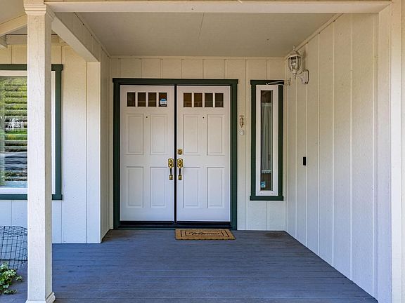 3rd image of 6421 Mesa Oaks Place