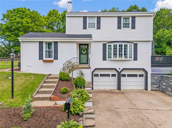 21 Elwyn Ave, Carnegie, PA 15106